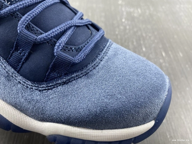 Chep Onekick VELVET AR0715-441 WMNS 11 AIR NAVY JORDAN MIDNIGHT 0819